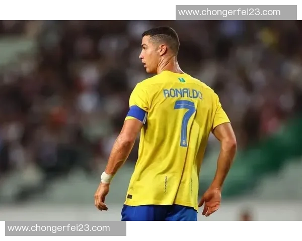 每周省215万镑!曝沙特高层愿放行C罗 3倍薪水邀英超巨星当新招牌